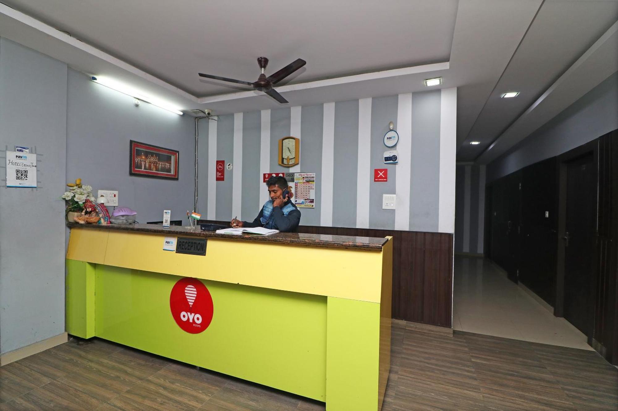 Rāmpura Hotel O Crown Tower מראה חיצוני תמונה
